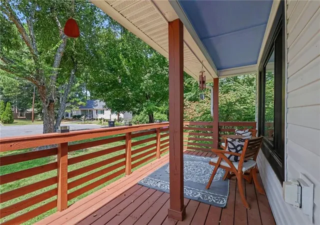 Photo 4 of Single family home for sale at 8922 Western Pines Dr, Douglasville, GA 30134 | MLS# 7828594 | Listing updated on 2026-09-10