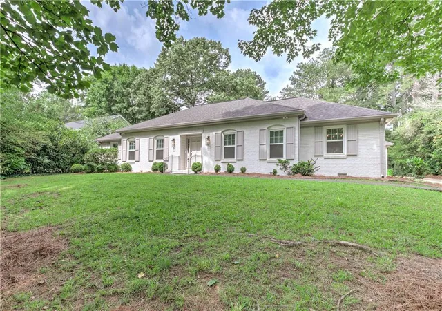 Homes for sale in Atlanta, GA | 7350 Hunters Branch Dr, Atlanta, GA 30328 | MLS# 7801856