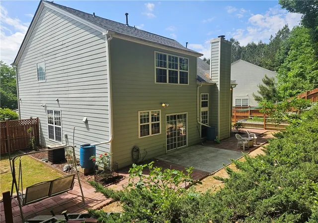 Photo 3 of Single family home for sale at 2608 Davenham Ln, Duluth, GA 30096 | MLS# 7766680 | Listing updated on 2026-09-25
