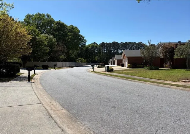 5th image of 300 Wilbanks Dr, Fayetteville, GA 30215 | MLS# 7750139