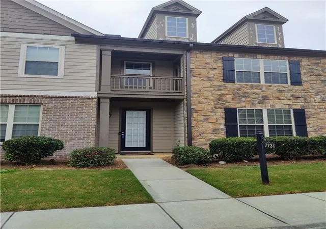 Homes for sale in Fairburn, GA | 7736 Rutgers Cir S, Fairburn, GA 30213 | MLS# 7727681