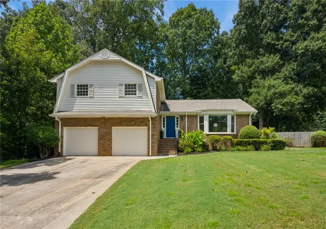 Photo 1 of Sale Pending at 5148 N Peachtree Rd, Atlanta, GA 30338 | MLS# 7822728 | Listing updated on 2026-08-28