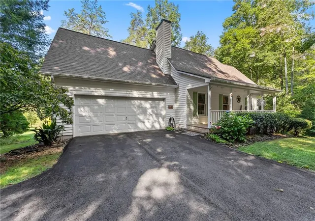 1st image of 641 Martins Grove Rd, Dahlonega, GA 30533 | MLS# 7824127