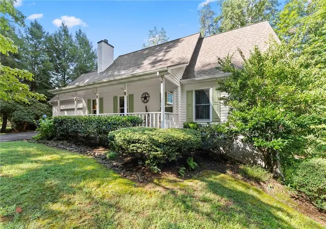 4th image of 641 Martins Grove Rd, Dahlonega, GA 30533 | MLS# 7824127