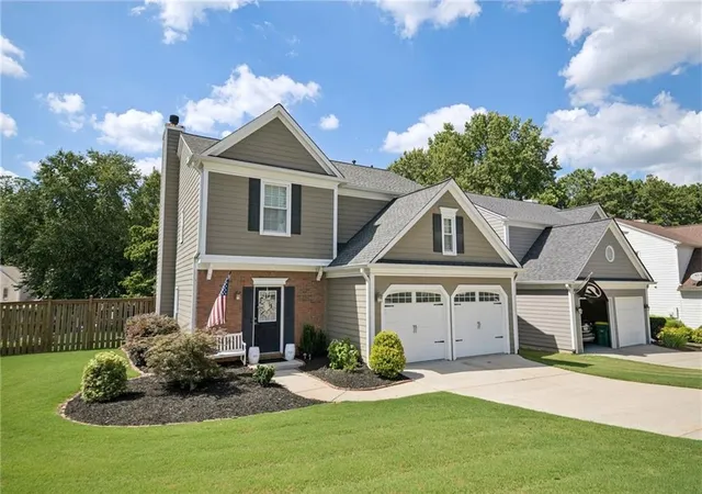 3rd image of 500 Rosedown Wy, Johns Creek, GA 30022 | MLS# 7808270