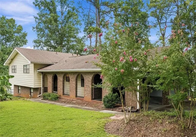 Photo 2 of Sale Pending at 8996 Mandarin Ct, Jonesboro, GA 30236 | MLS# 7814673 | Listing updated on 2026-08-24