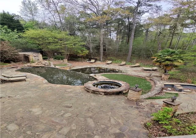 2nd image of 3920 Westbrook Rd, Suwanee, GA 30024 | MLS# 7812748