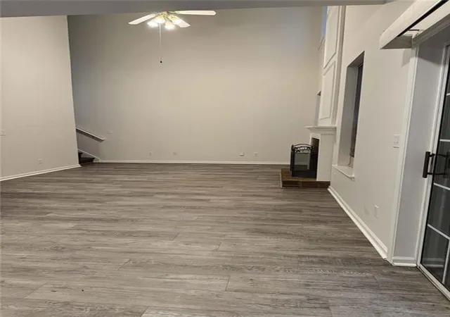 Photo 4 of Sale Pending at 1916 Oakwood Grv Dr, Snellville, GA 30078 | MLS# 7556485 | Listing updated on 2026-06-30