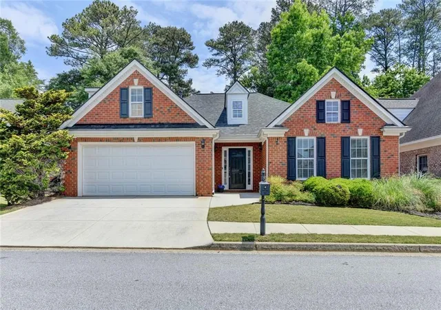 Homes for sale in Snellville, GA | 1870 Hickory Station Cir, Snellville, GA 30078 | MLS# 7773780