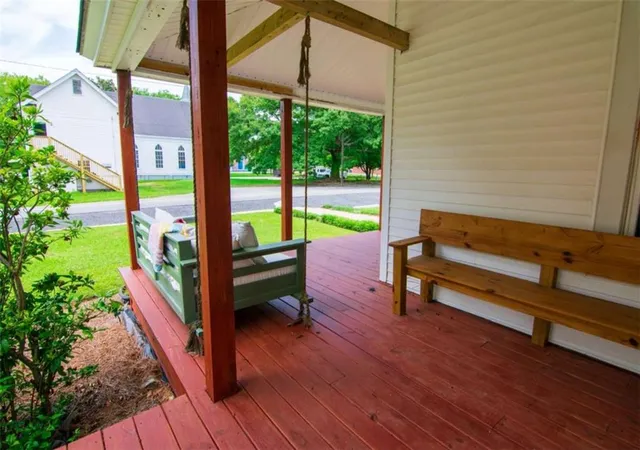 Photo 3 of Single family home for sale at 322 Fort Ln, Hamilton, GA 31811 | MLS# 7821001 | Listing updated on 2026-08-14