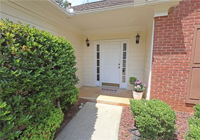 2nd image of 2813 Colleton Dr, Marietta, GA 30066 | MLS# 7798939