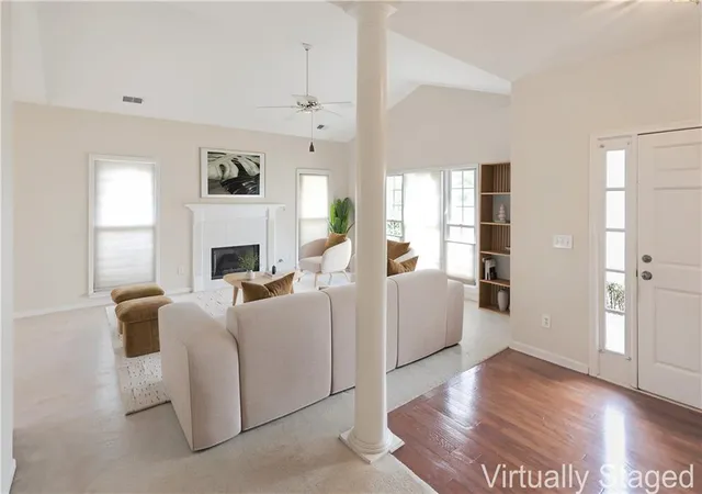 Photo 3 of Sale Pending at 2813 Colleton Dr, Marietta, GA 30066 | MLS# 7798939 | Listing updated on 2026-09-23