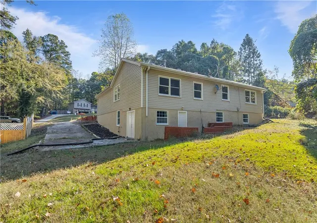Photo 3 of Single family home for sale at 667 Alcovy Forest Dr, Lawrenceville, GA 30045 | MLS# 7755525 | Listing updated on 2026-10-08