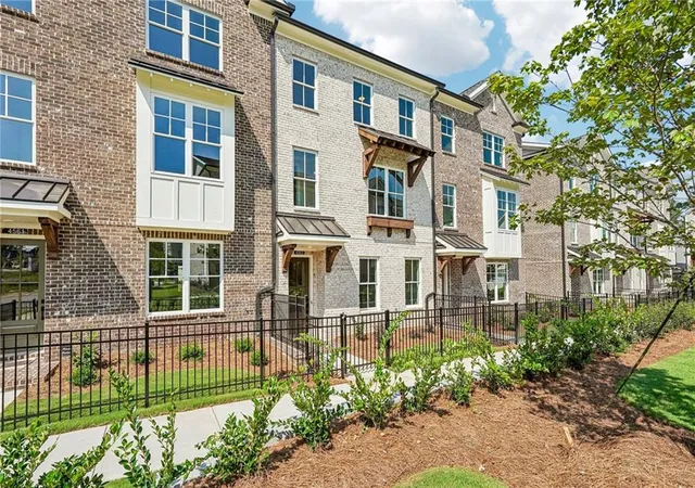 Photo 2 of Townhouse for sale at 3242 Brunel Ln #13, Peachtree Corners, GA 30092 | MLS# 7821356 | Listing updated on 2026-08-27