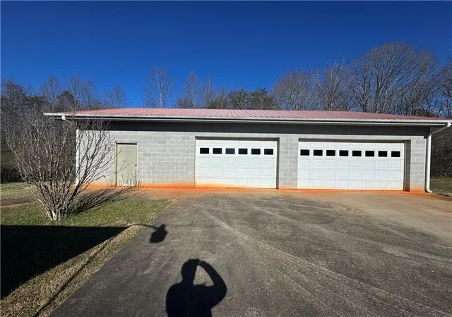 Homes for sale in Dahlonega, GA | 4541 Cavender Creek Road, Dahlonega, GA 30533 | MLS# 7789445