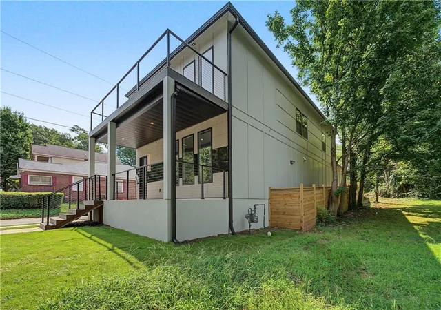 Photo 3 of Single family home for sale at 268 Delevan St SW, Atlanta, GA 30315 | MLS# 7810843 | Listing updated on 2026-09-01