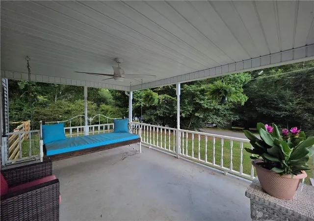 Homes for sale in Jefferson, GA | 194 Park Dr, Jefferson, GA 30549 | MLS# 7799366