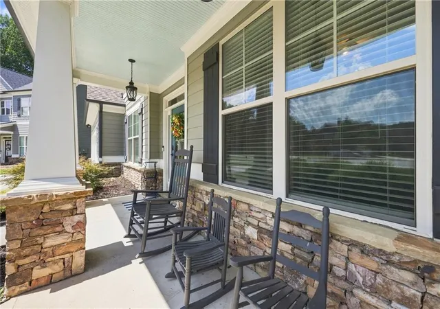 Photo 3 of Sale Pending at 6240 Brookshire Ct, Braselton, GA 30517 | MLS# 7822960 | Listing updated on 2026-09-26