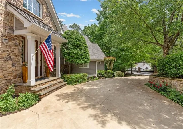 Homes for sale in Cartersville, GA | 12 Somerset Ln, Cartersville, GA 30121 | MLS# 7762803