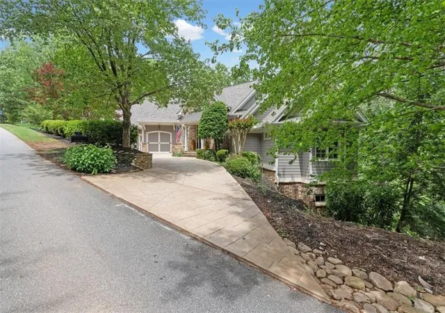 Homes for sale in Cartersville, GA | 12 Somerset Ln, Cartersville, GA 30121 | MLS# 7762803