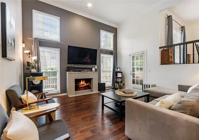 2nd image of 702 Brandywine Cir, Atlanta, GA 30350 | MLS# 7793550