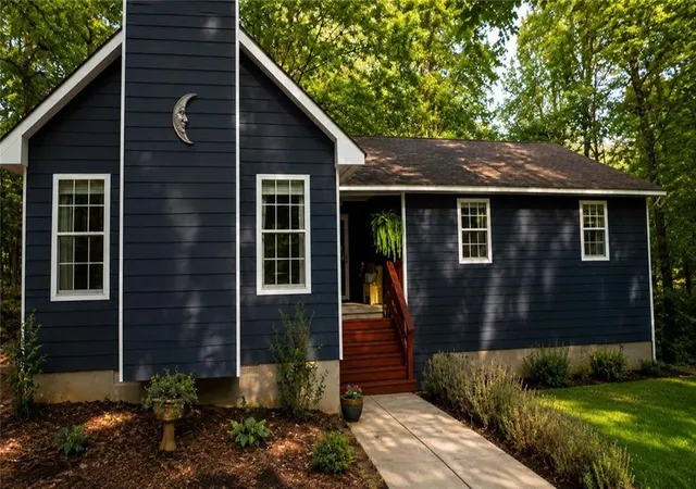 Photo 2 of Sale Pending at 125 Maple Pl, Fayetteville, GA 30215 | MLS# 7825227 | Listing updated on 2026-10-04