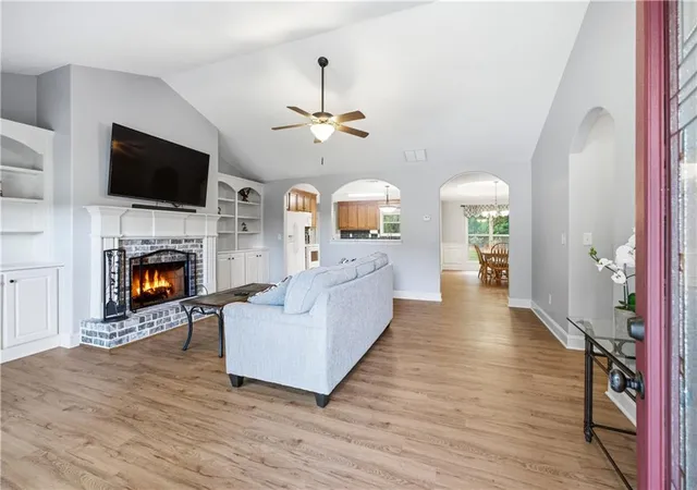 Photo 4 of Single family home for sale at 281 Petal Crk Ln, Jefferson, GA 30549 | MLS# 7805844 | Listing updated on 2026-08-28