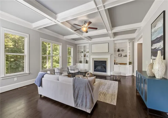 Photo 3 of Sale Pending at 373 Glynnwilde Dr Nw, Marietta, GA 30064 | MLS# 7812246 | Listing updated on 2026-09-05