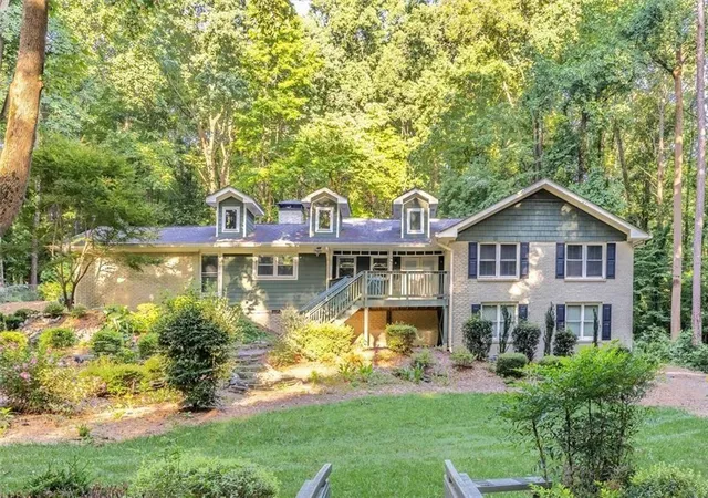 3rd image of 2210 Rosser Pl, Stone Mountain, GA 30087 | MLS# 7791635