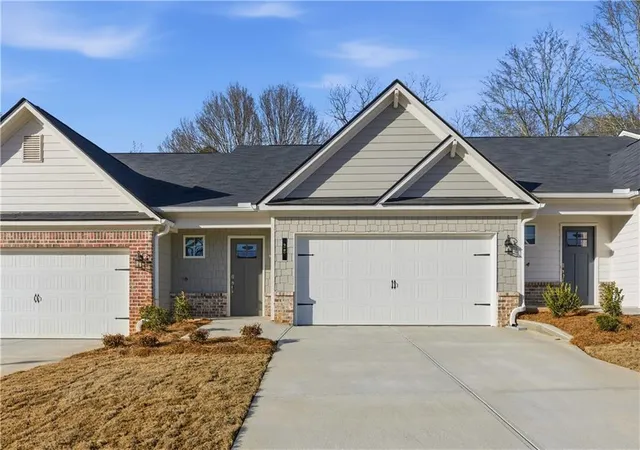Homes for sale in Dawsonville, GA | 38 Silver Leaf Ln #5, Dawsonville, GA 30534 | MLS# 7730116
