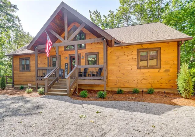 2nd image of 313 Muffle Ct, Ellijay, GA 30540 | MLS# 7736652