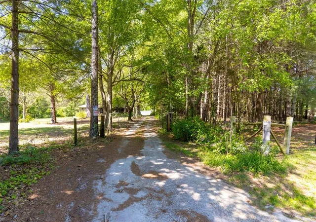 2nd image of 3920 Hiram Lithia Springs Rd, Powder Springs, GA 30127 | MLS# 7567892