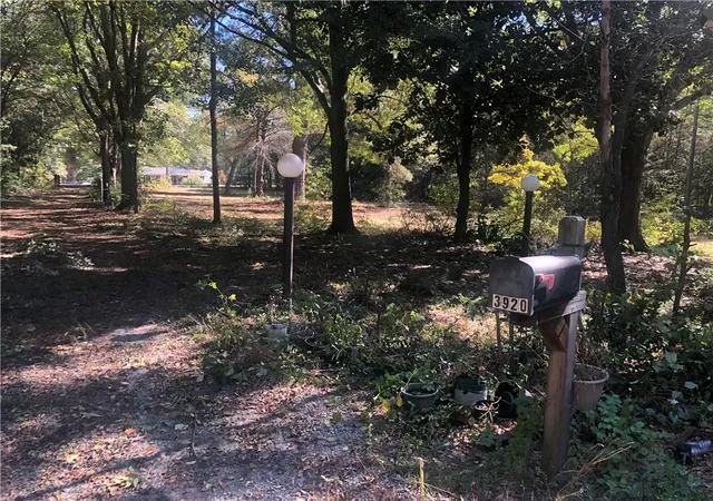 4th image of 3920 Hiram Lithia Springs Rd, Powder Springs, GA 30127 | MLS# 7567892