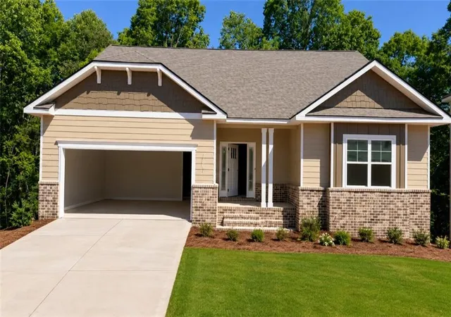 Photo 2 of Single family home for sale at 642 Bald Ridge Cir, Demorest, GA 30535 | MLS# 7828893 | Listing updated on 2026-09-20