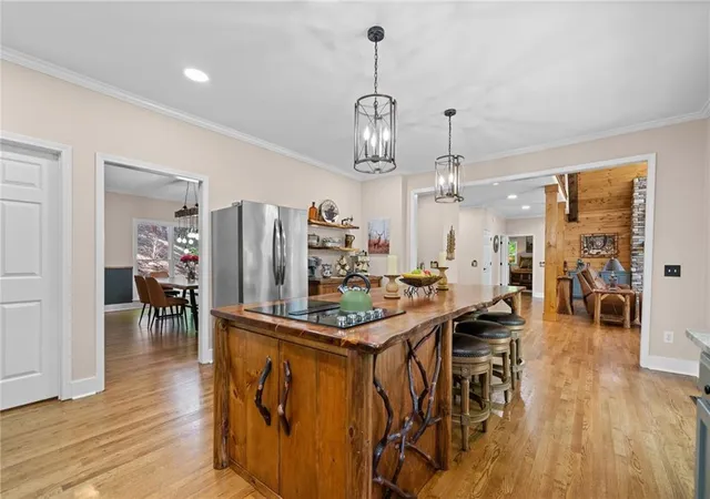 Photo 3 of Sale Pending at 816 Alpine Dr, Jasper, GA 30143 | MLS# 7739561 | Listing updated on 2026-10-09