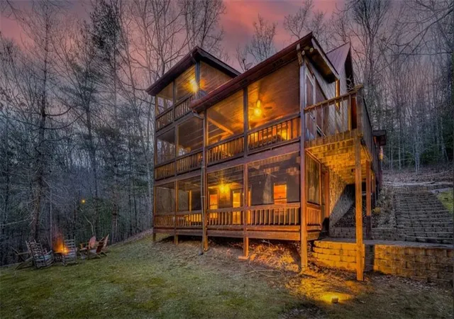 Photo 1 of Single family home for sale at 35 Big Buck Cir, Blue Ridge, GA 30513 | MLS# 7783988 | Listing updated on 2026-09-04