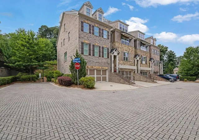 2nd image of 3279 Matthewson Wy, Atlanta, GA 30339 | MLS# 7804408