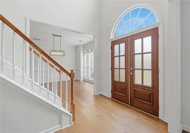3rd image of 3920 Shiloh Ridge Run, Suwanee, GA 30024 | MLS# 7815097