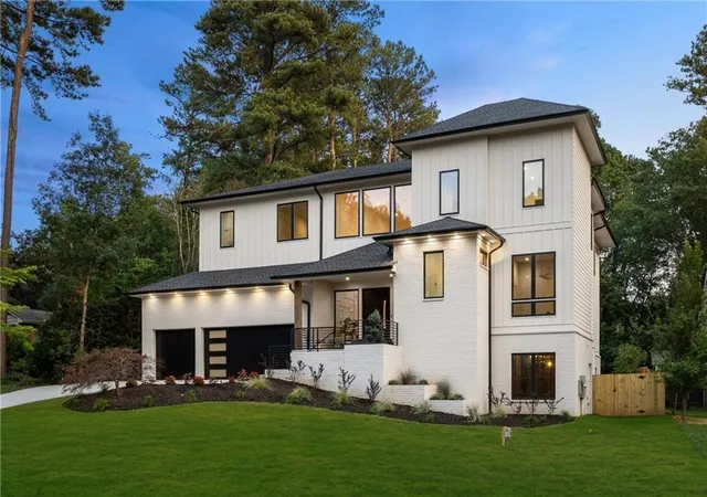 1st image of 680 Carriage Dr, Sandy Springs, GA 30328 | MLS# 7790245