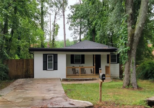 Photo 2 of Multi family home for sale at 3132 Forrest Hills Dr, Atlanta, GA 30354 | MLS# 7821886 | Listing updated on 2026-08-21