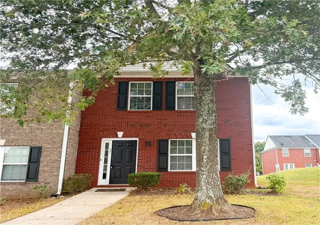 Photo 1 of Townhouse for sale at 7712 Autry Cir #201, Douglasville, GA 30134 | MLS# 7814978 | Listing updated on 2026-08-09