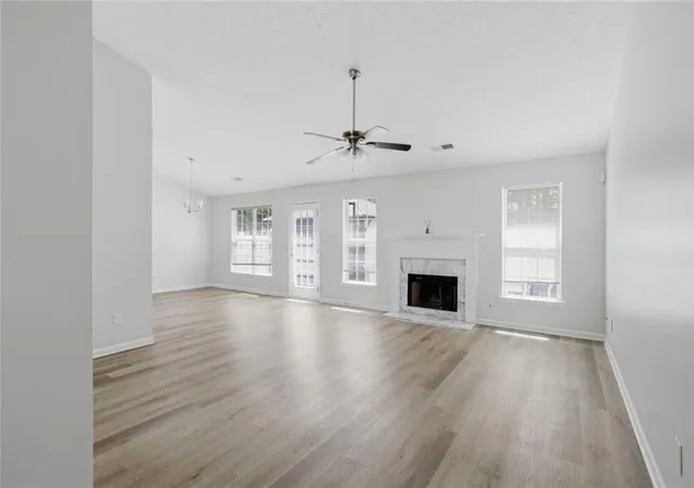 2nd image of 1295 Silverstone Trl, Jonesboro, GA 30238 | MLS# 7800973