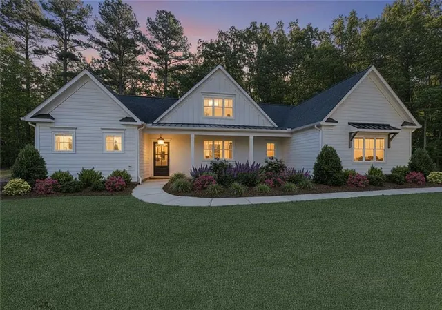 3rd image of 208 Summer Ridge Dr, Ball Ground, GA 30107 | MLS# 7682040