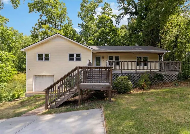Homes for sale in Woodstock, GA | 606 Echo Ln, Woodstock, GA 30189 | MLS# 7794042