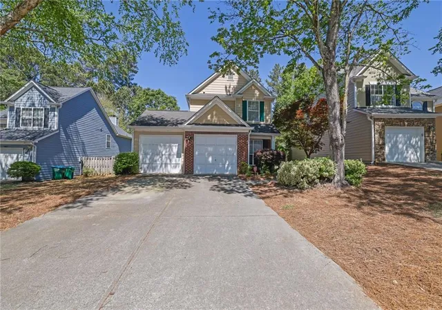 Homes for sale in Duluth, GA | 4095 Beaver Oaks Dr, Duluth, GA 30096 | MLS# 7754884