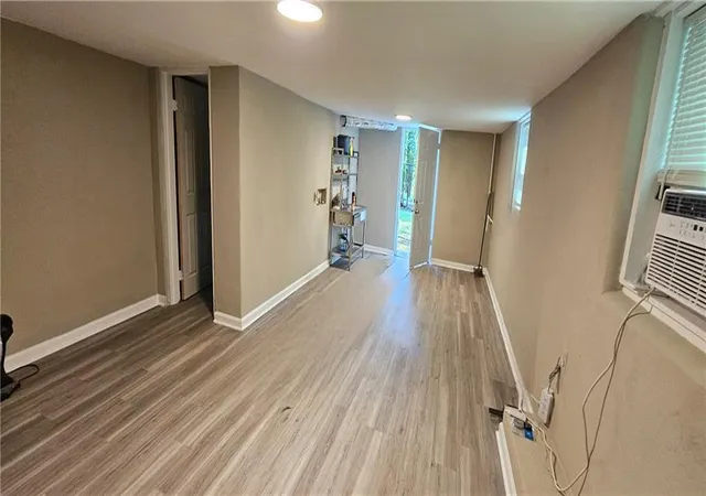 Photo 2 of Single family home for sale at 488 Sw Pomona Cir, Atlanta, GA 30315 | MLS# 7822419 | Listing updated on 2026-08-17