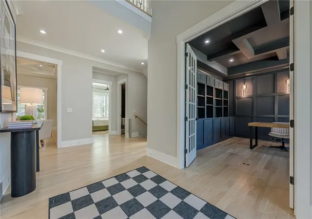 Photo 3 of Single family home for sale at 730 Summit Ter NE, Marietta, GA 30068 | MLS# 7755900 | Listing updated on 2026-09-17