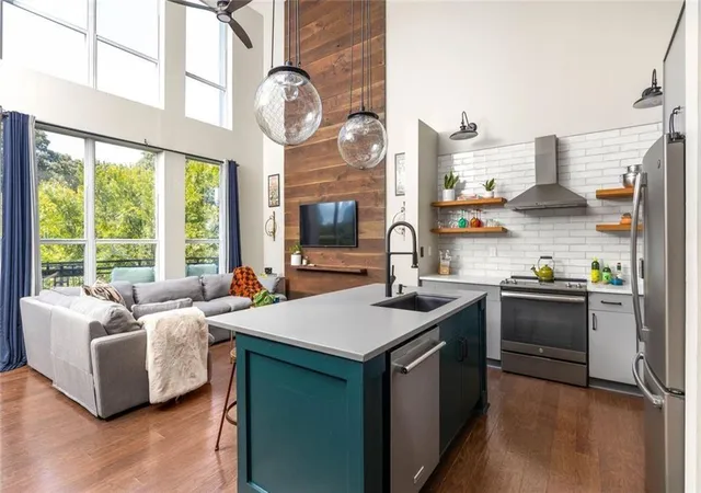 1st image of 747 Ralph Mcgill Blvd Ne #237, Atlanta, GA 30312 | MLS# 7824913