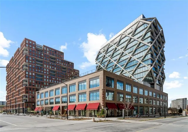 2nd image of 747 Ralph Mcgill Blvd Ne, Atlanta, GA 30312