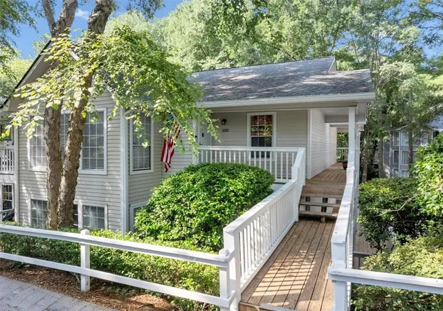 2nd image of 1110 Gettysburg Pl, Atlanta, GA 30350 | MLS# 7799409